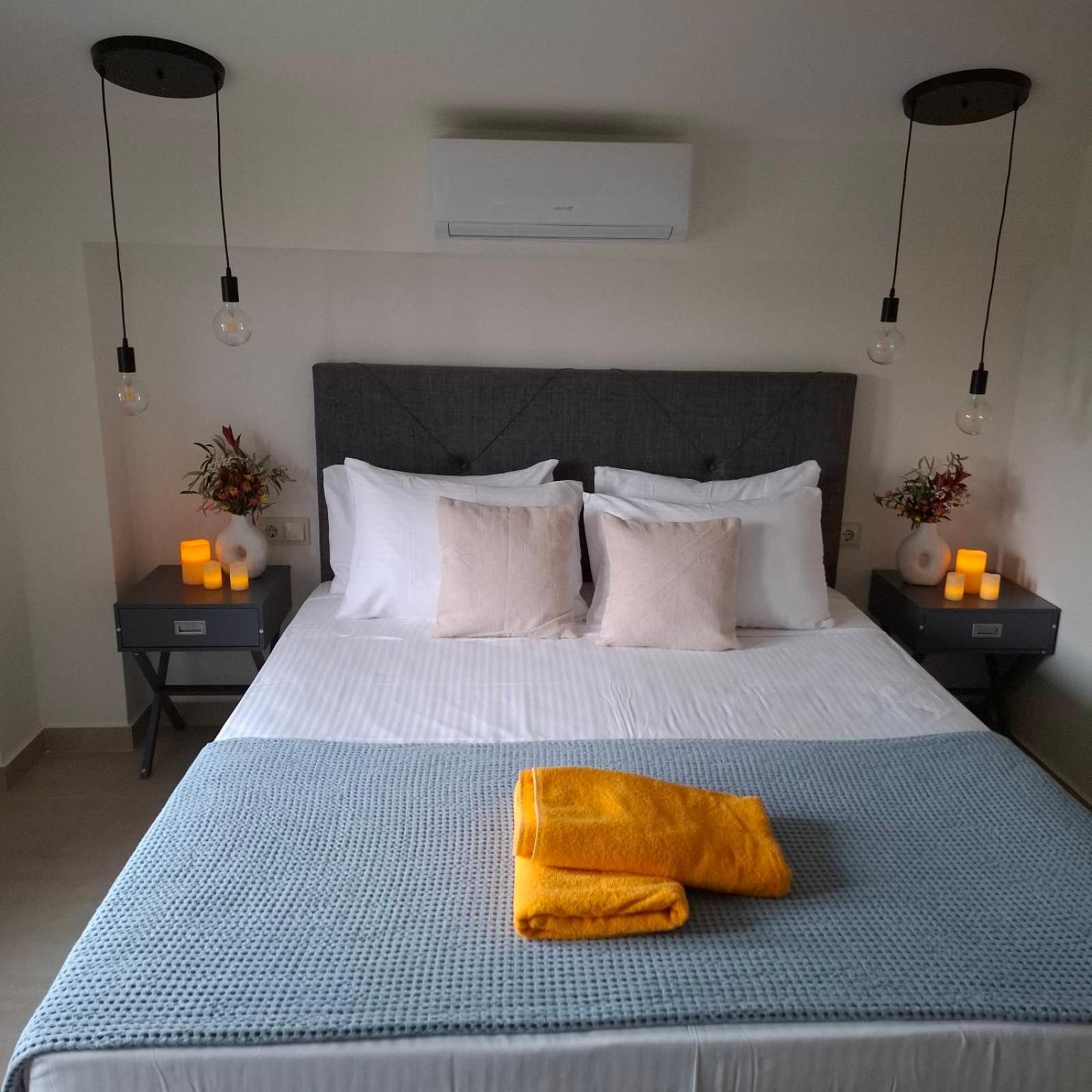 Villas Epta Karpi Complex Of 7 Luxury Villas Skriperon Kültér fotó
