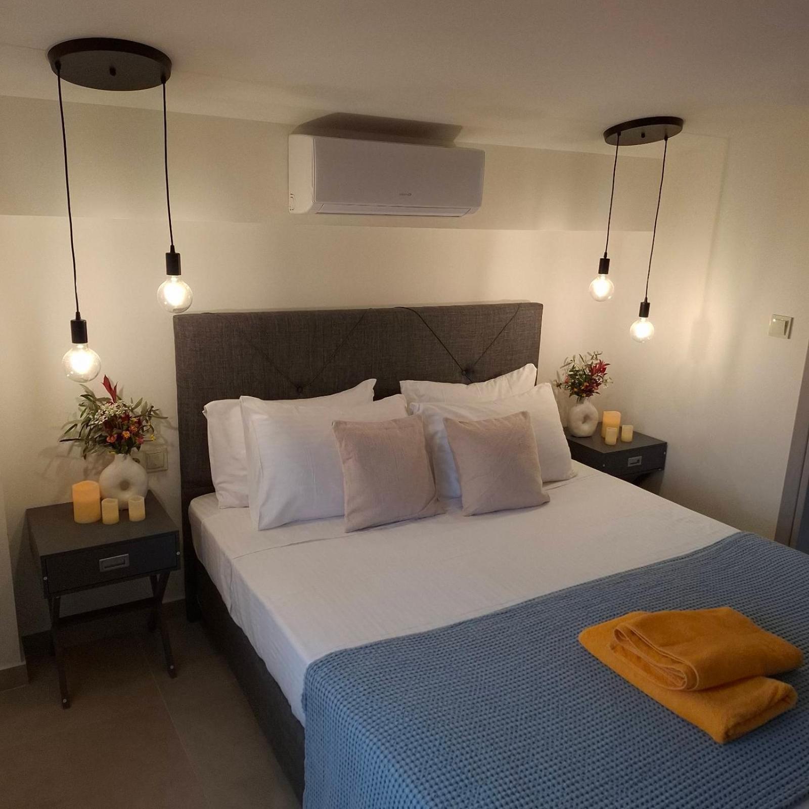 Villas Epta Karpi Complex Of 7 Luxury Villas Skriperon Kültér fotó