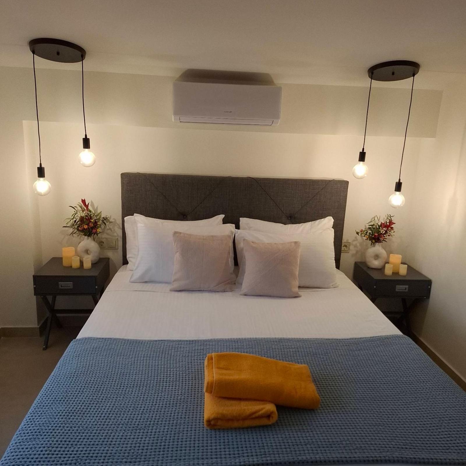 Villas Epta Karpi Complex Of 7 Luxury Villas Skriperon Kültér fotó